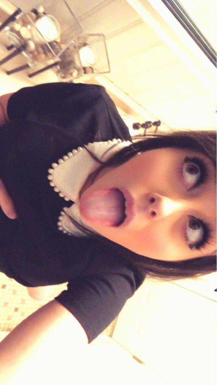 June Lapine aka Shoe0nHead leaks #RqdcyTnG