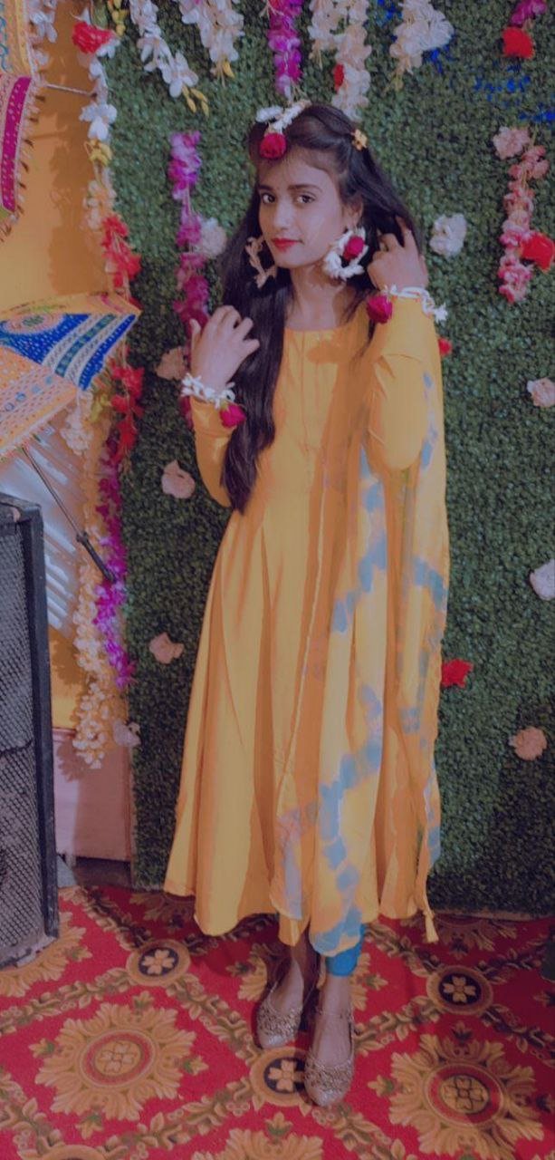 Brunette Indian girl with nice and delicious tits #BIVvH3dE