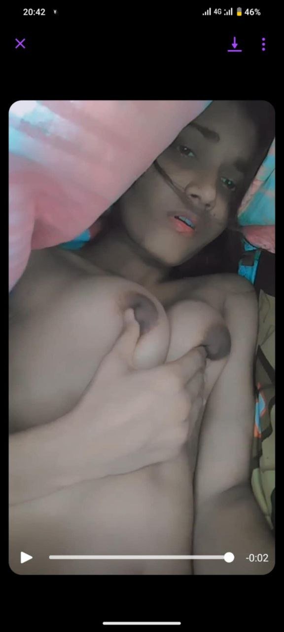 Brunette Indian girl with nice and delicious tits #Qmoi5ibO